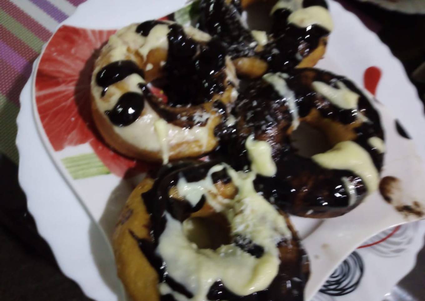 Doughnuts#deep-fried snack