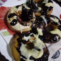 A picture of Doughnuts#deep-fried snack.