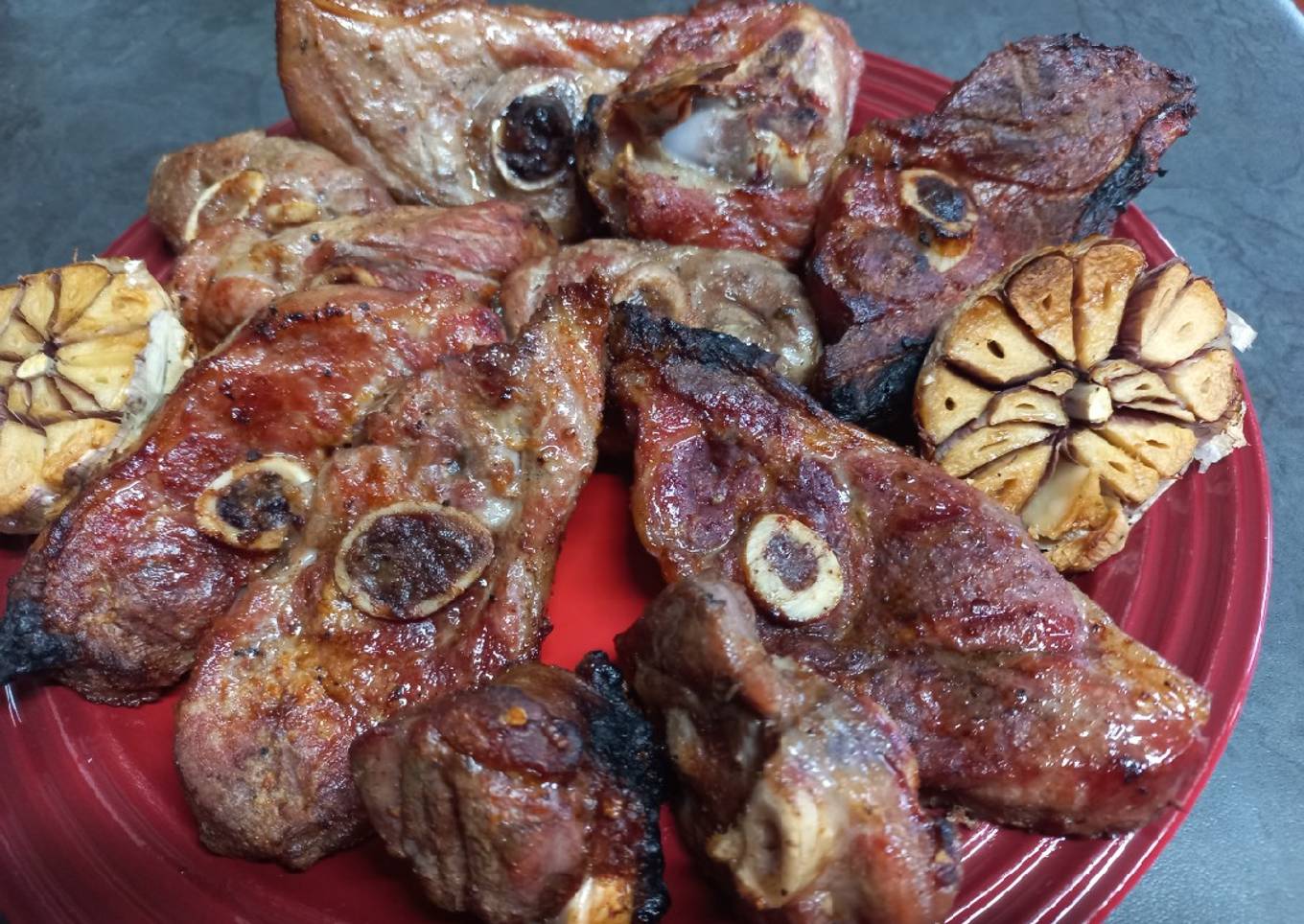 Barbecue Lamb in Cobb