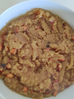 सूजी का हलवा (Suji ka halwa recipe in hindi) रेसिपी मुख्य फोटो