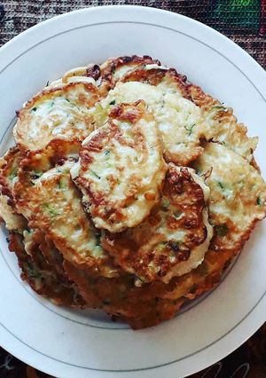 A picture of Кабачковые оладьи.