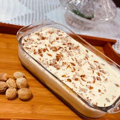 A picture of Khubani ka custard.