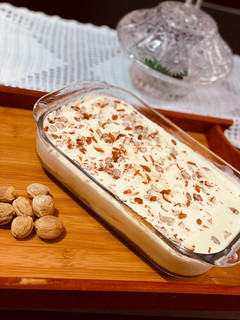 A picture of Khubani ka custard.