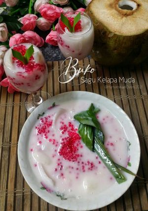 Gambar Buko Sagu Kelapa Muda
