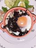 Baked Eggs with Spinach and Bacon