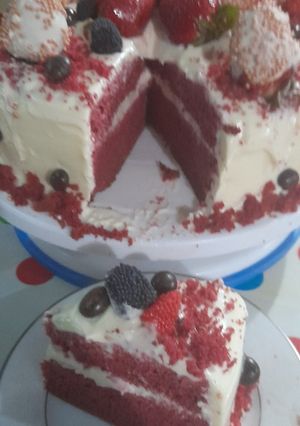 Una foto de Red velvet cake