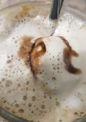 A picture of Hot coffee cream.