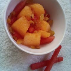 A picture of Decorating fruits.