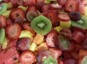 Una foto de Ensalada de frutas
