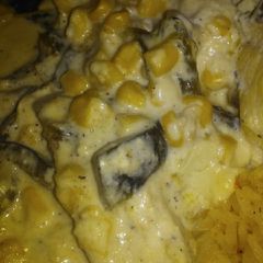 A picture of Chicken & pepper.