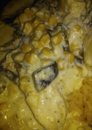 A picture of Chicken & pepper.