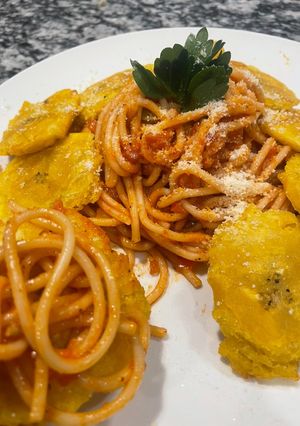 A picture of Dominican spaghettis.