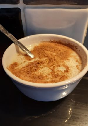 A picture of Mama's arroz con leche. Rice pudding.
