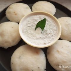A picture of Instant Rava idli.