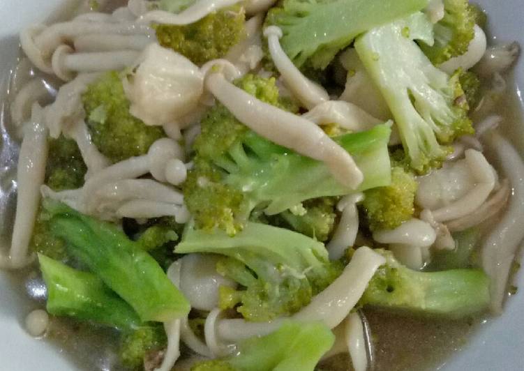 Resep Oseng Brokoli Jamur Shimeji yang Enak