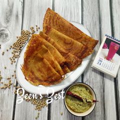 Dry Green Pea/Hara Matar Dosas A picture of Dry Green Pea/Hara Matar Dosas.