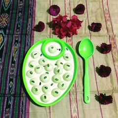 A picture of Suji Ras Malai.