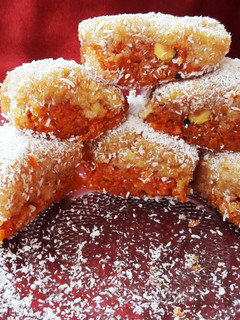 हलवा ट्रीट (Halwa Treat recipe in Hindi) रेसिपी मुख्य फोटो