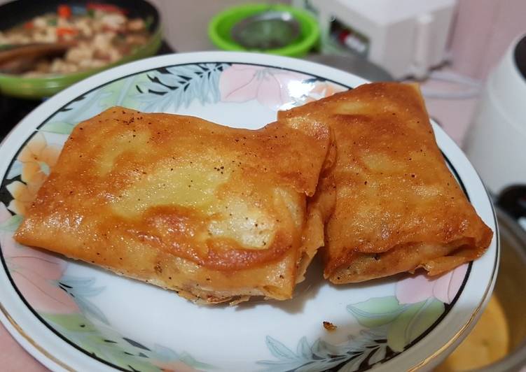 step by step Menyiapkan Martabak Telor Tahu Anti Gagal