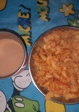 A picture of Homemade desi macroni.