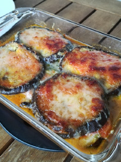 Una foto de Berenjenas a la parmigiana