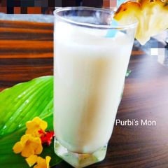 A picture of Pineapple Lassi.