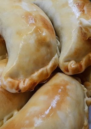 Una foto de Empanadas de carne y papa