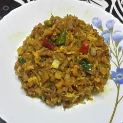 A picture of Banana Stem curry (Thor ghonto).