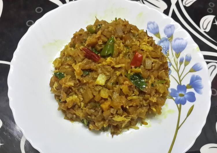 Recipe of Favorite Banana Stem curry (Thor ghonto)