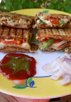 A picture of Double cheese Club sandwich.