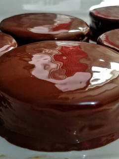 Una foto de ALFAJORES🍫Caseros...!😋