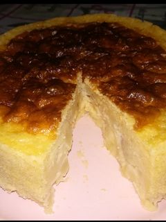 Una foto de Tarta puding, manzana, plátano y limón