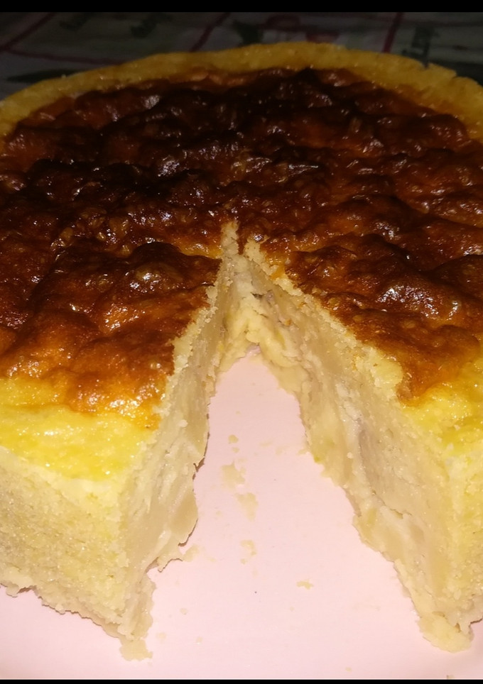 Una foto de Tarta puding, manzana, plátano y limón