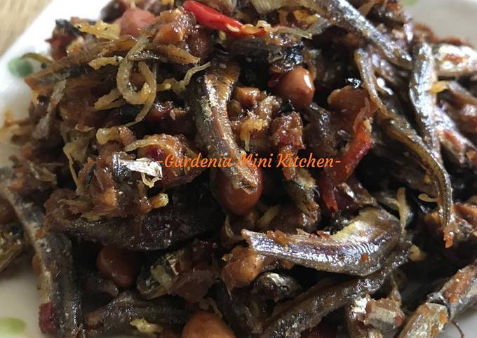 Cara Gampang Menyiapkan Kering Teri Kacang Pedas Manis Anti Gagal