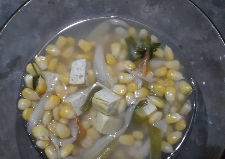 Sup Jatamur (jagung, tahu, jamur)