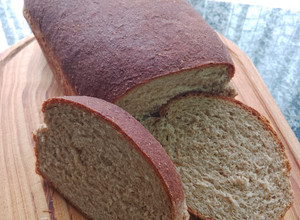 Una foto de Pan de molde integral