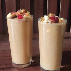 A picture of Banana and Nutella smoothie.