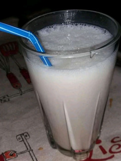 Una foto de Batido de yogurt y canela