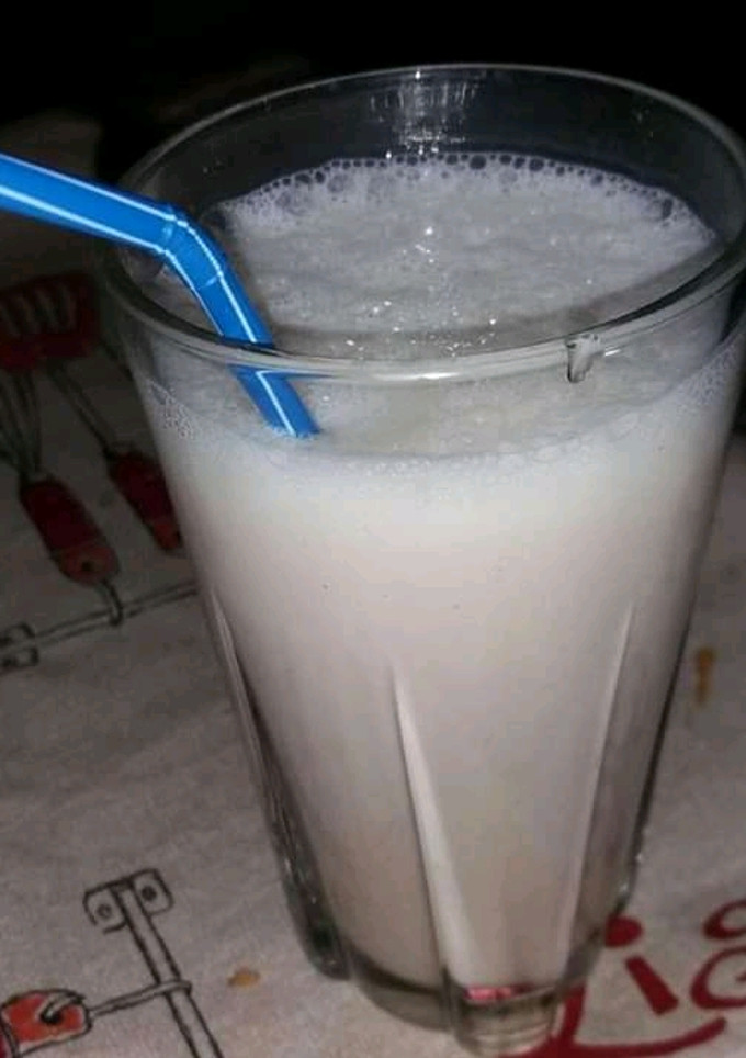 Una foto de Batido de yogurt y canela