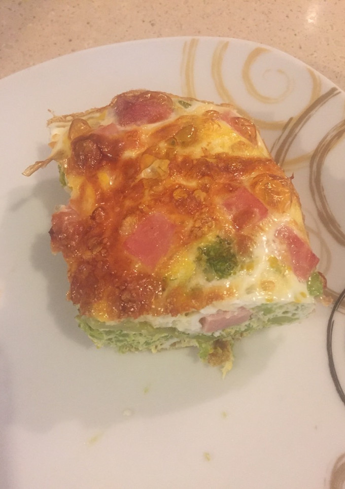 Una foto de Quiche de brócoli con jamón