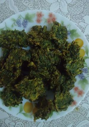 A picture of Palak pakoda.