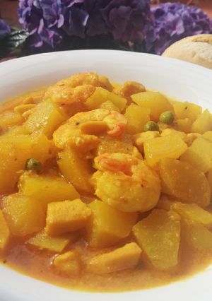 Foto principal de Papas con langostinos y chocos 🦐🦑🥔