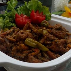 A picture of Karelay Gosht.