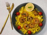 Tagliatelles au curcuma ~ Crevettes 💛