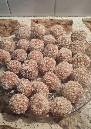 Una foto de Trufas con budín de manzana🍎