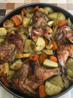 صورة لوصفة دجاج مع الخضره بطاطا وجزر بشهي 👌🏼😋
