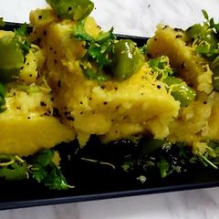 A picture of Paniwale Khaman.