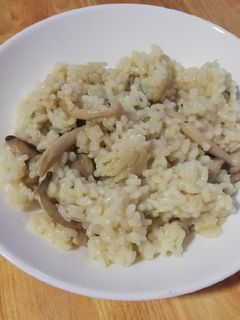 Una foto de Arroz con setas 🍄