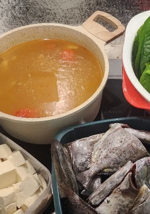 Hình của món Lẩu cá dìa mùng tơi.
