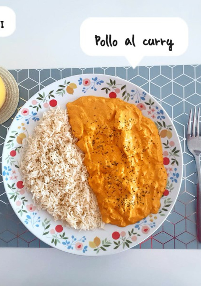 Una foto de Pollo al curry